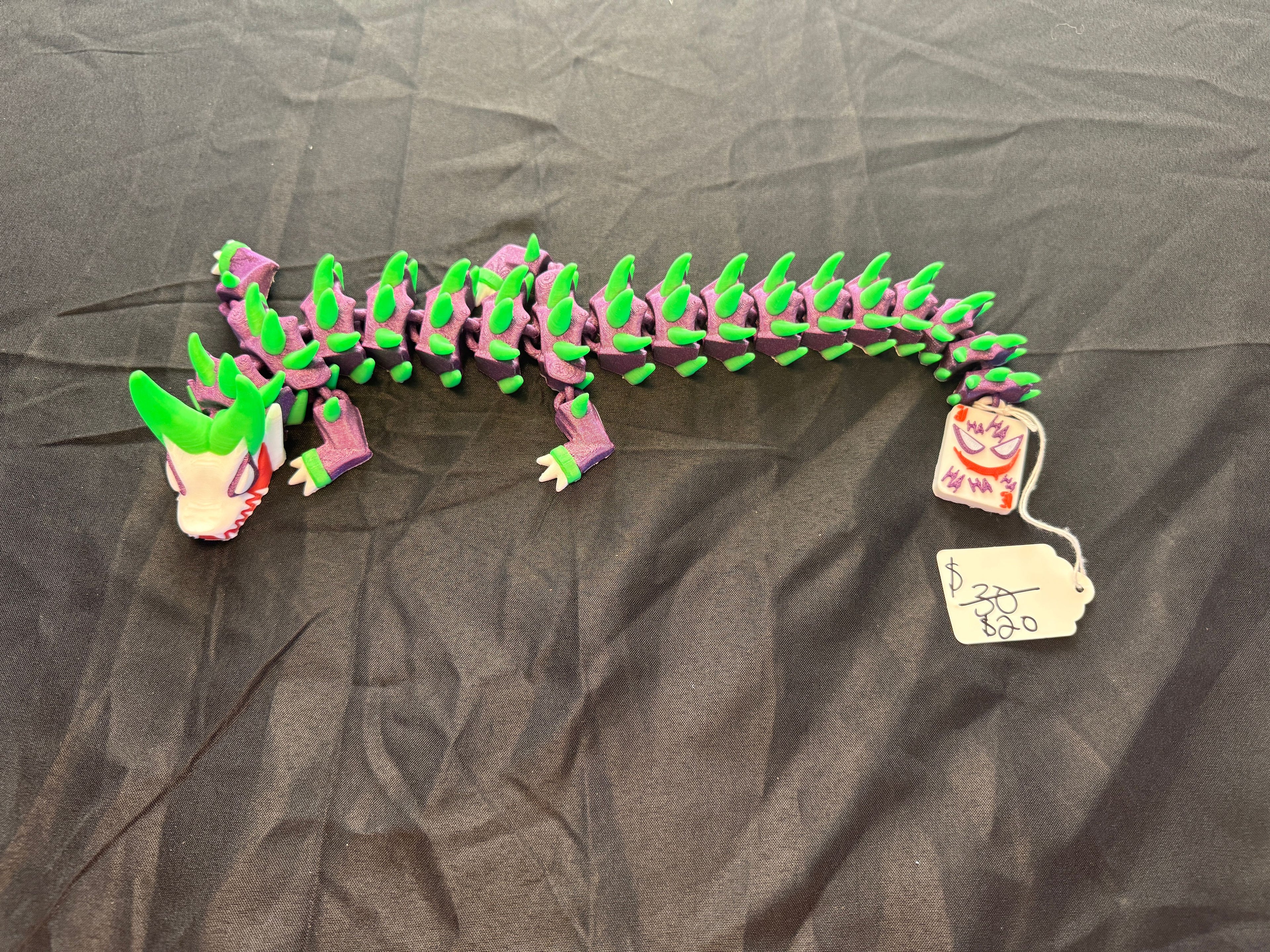 Articulated Jester – Superhero-Inspired 3D Printed Collectible