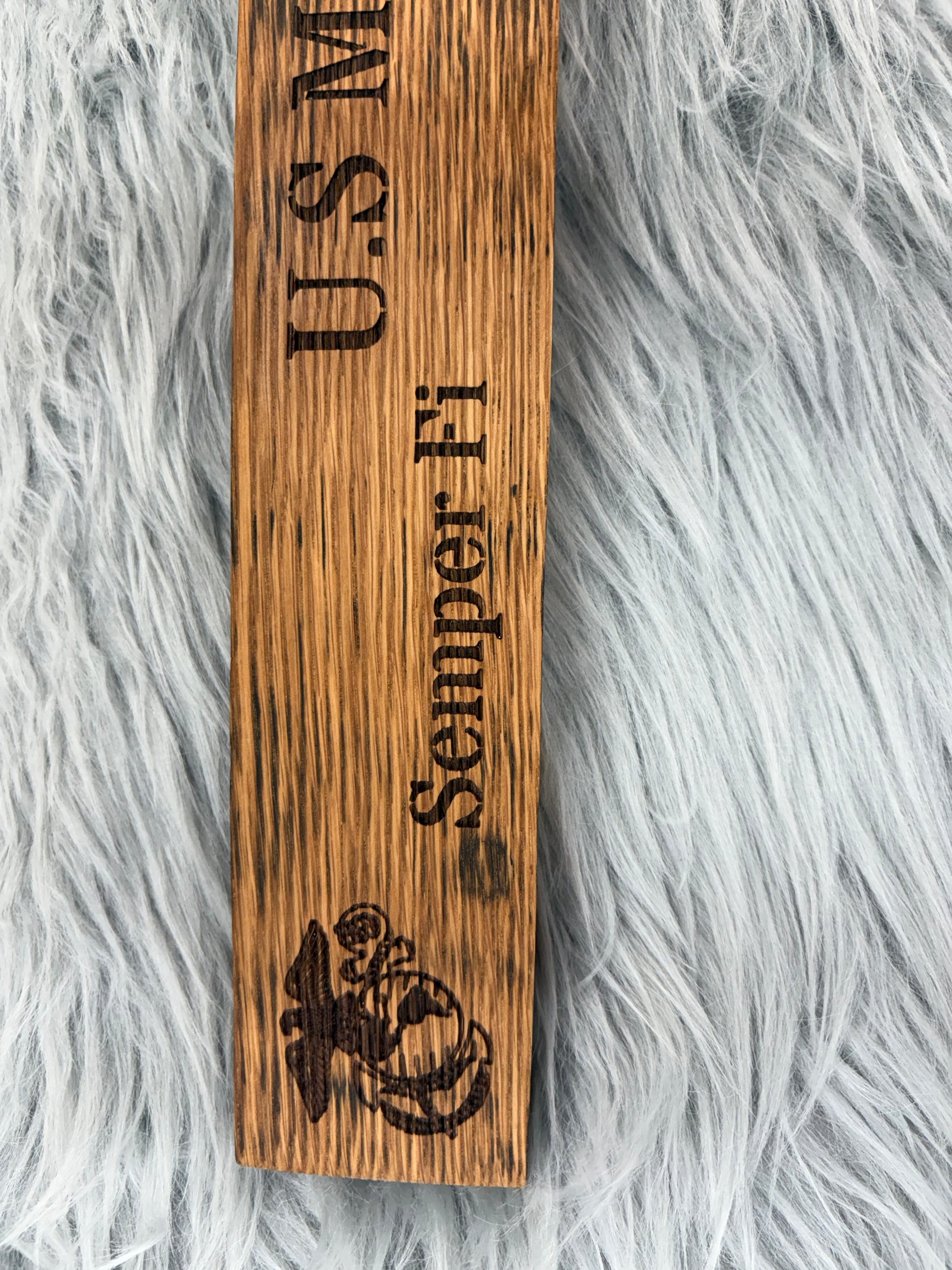 Whiskey Barrel Stave Wall Art – US Marine Corps “Devil Dogs” & “Semper Fi” Sign | Laser Engraved Patriotic Military Decor