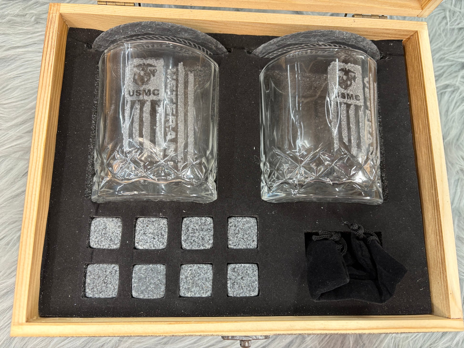 USMC Veteran Whiskey Gift Set | 2 Glasses, 2 Coasters, 8 Whiskey Stones & Velvet Bag