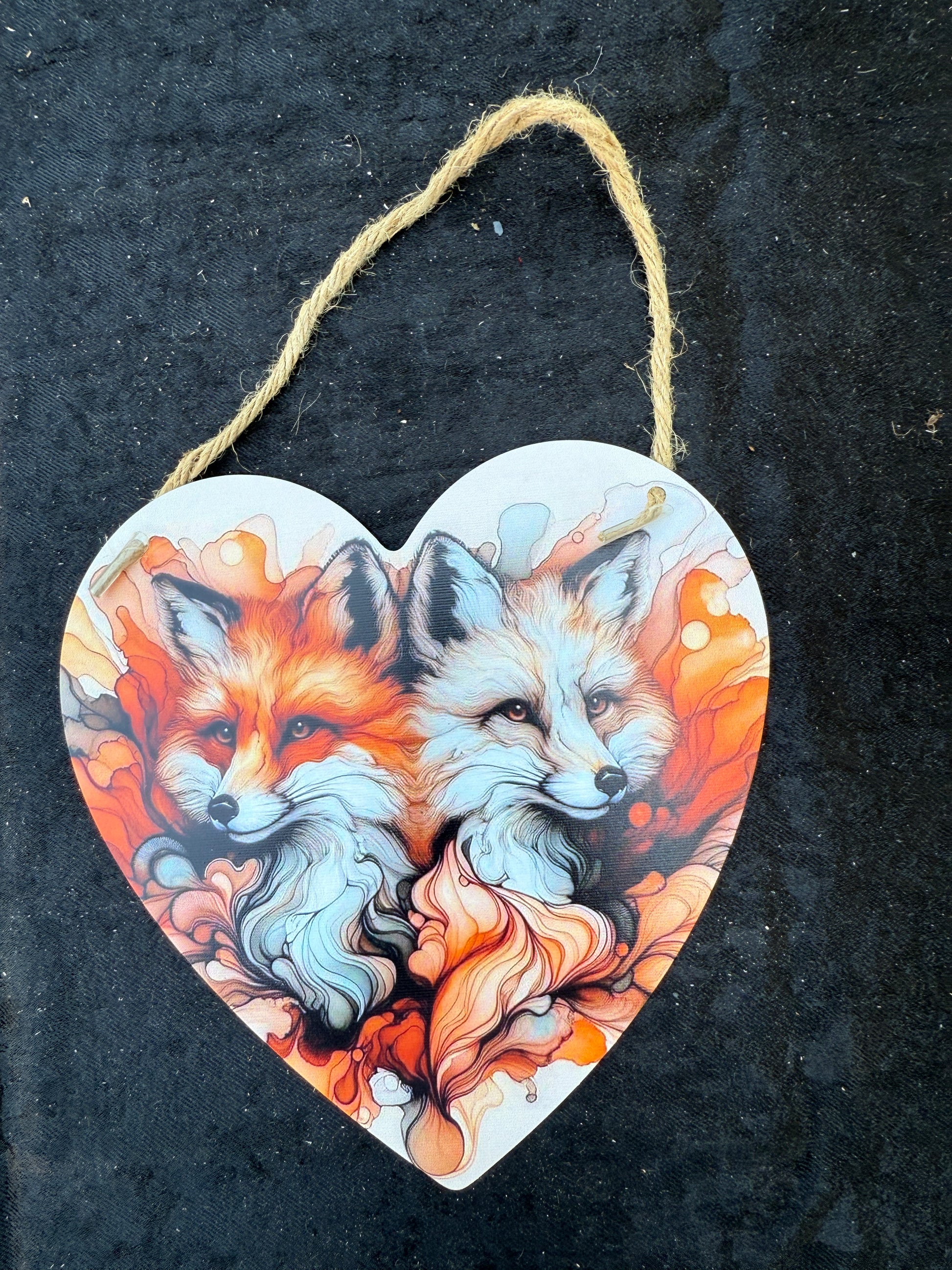 Heart-Shaped Hanging Wall Art with Two Foxes – Rustic Woodland Home Decor