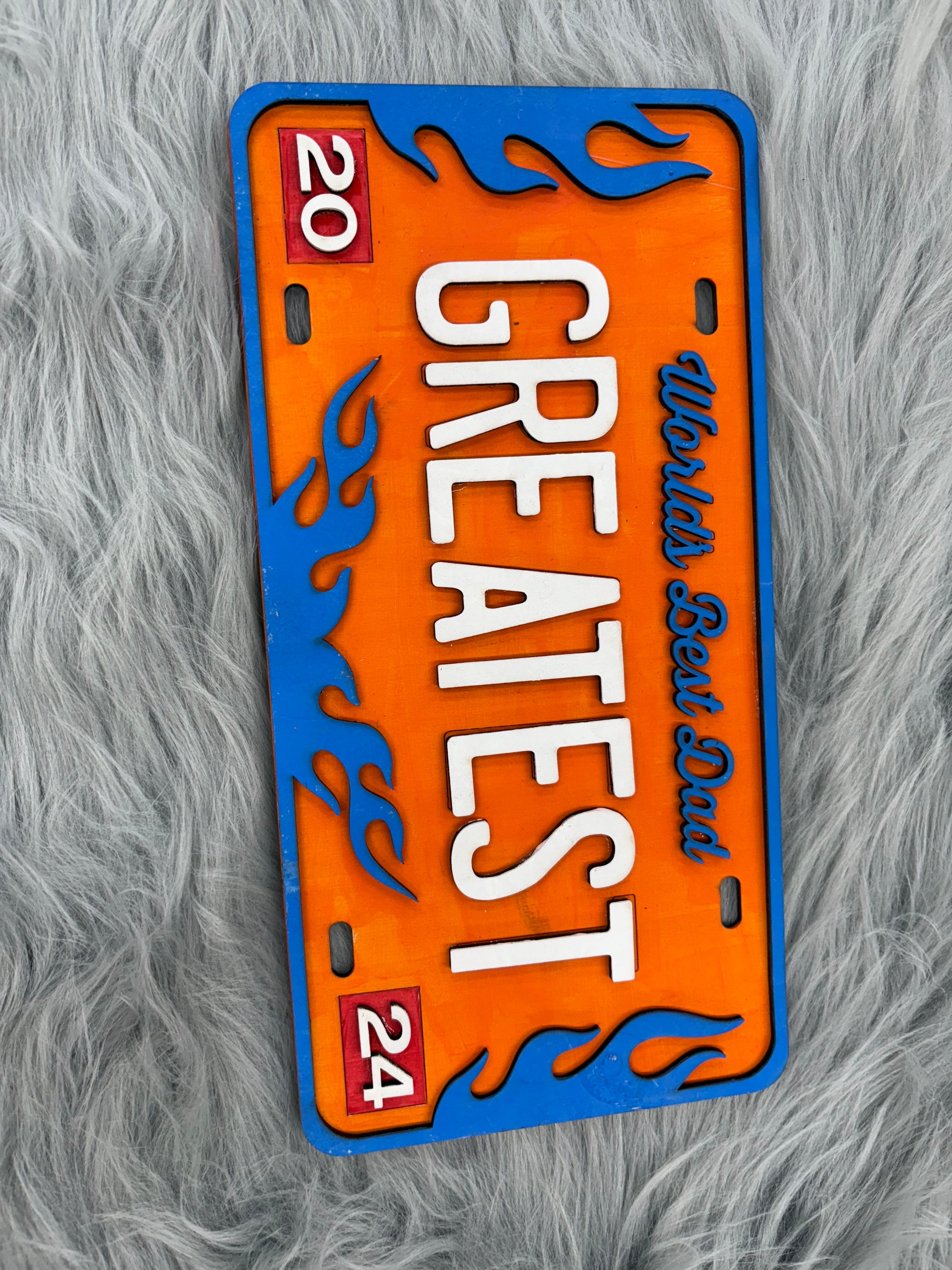 Custom 2024 Father’s Day License Plate Gift – Choose from 4 Unique Designs | 5.25" x 10.5" | Perfect Gift for Dad