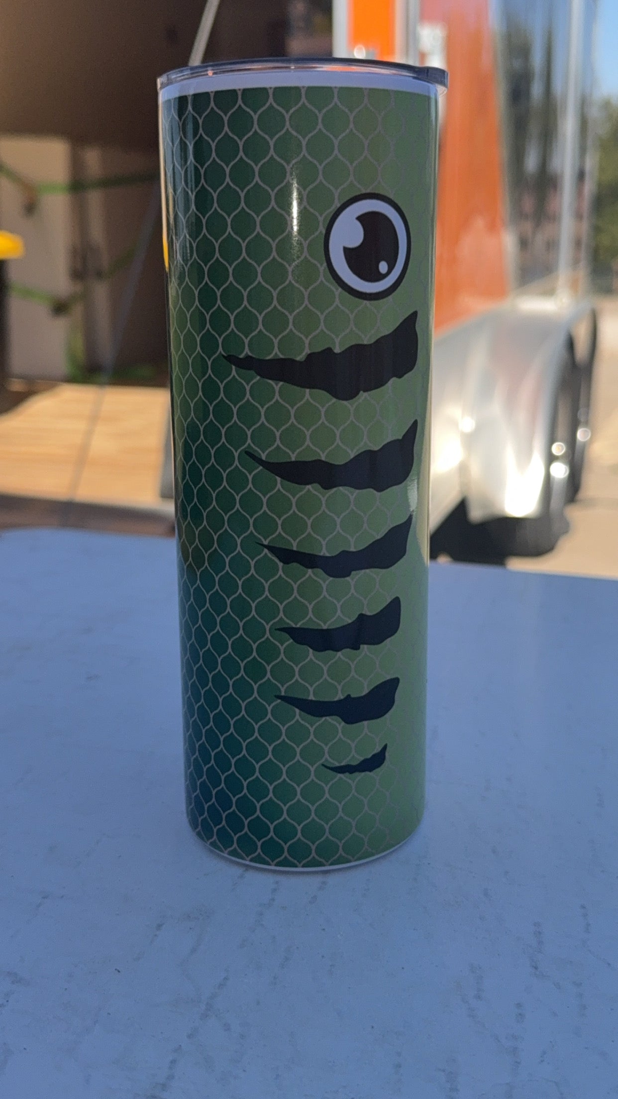 20oz Fish Tumbler – Insulated Stainless Steel Cup for Fishing Lovers