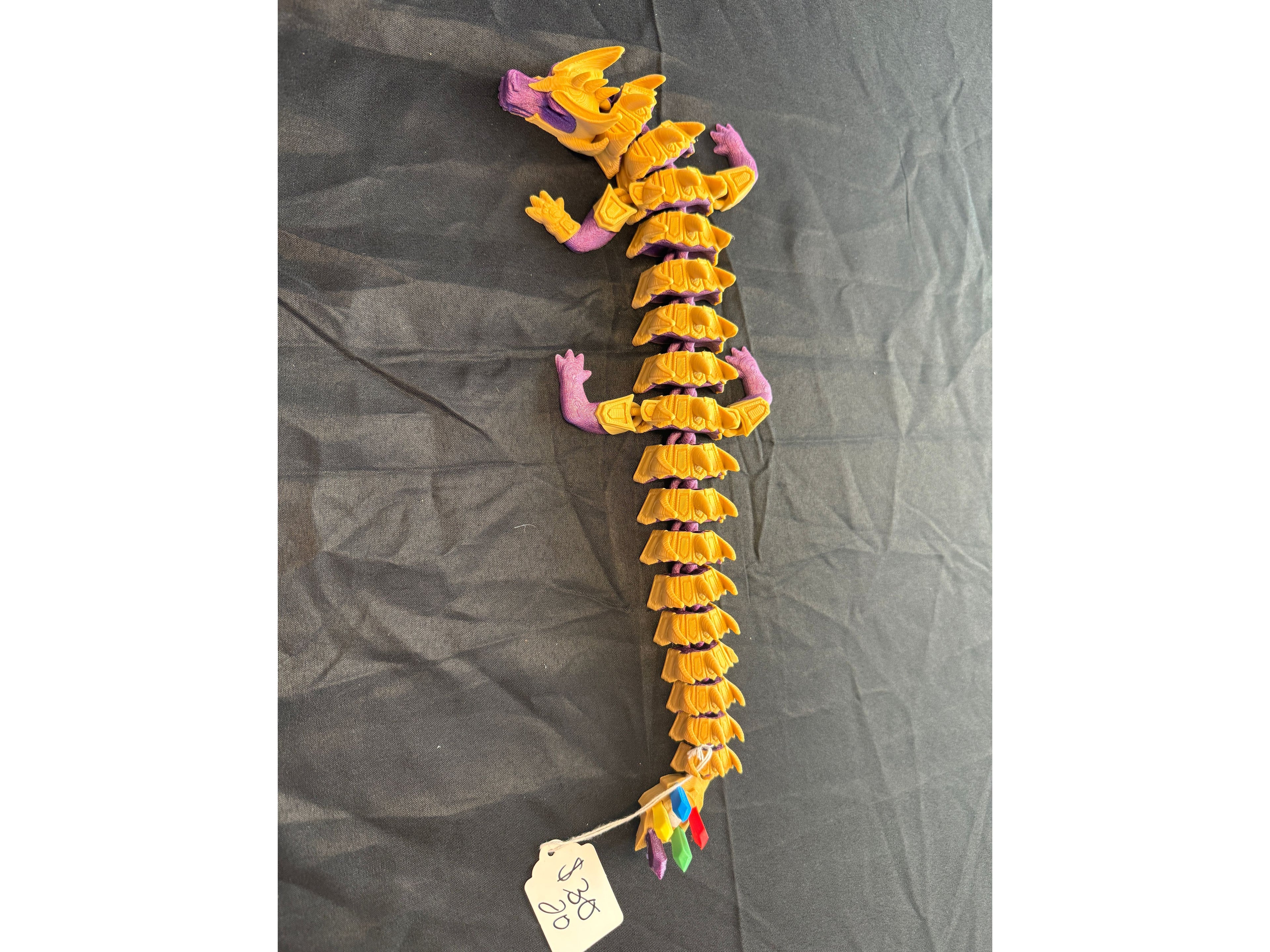 Articulated Keeper of all gems– Superhero-Inspired 3D Printed Collectible