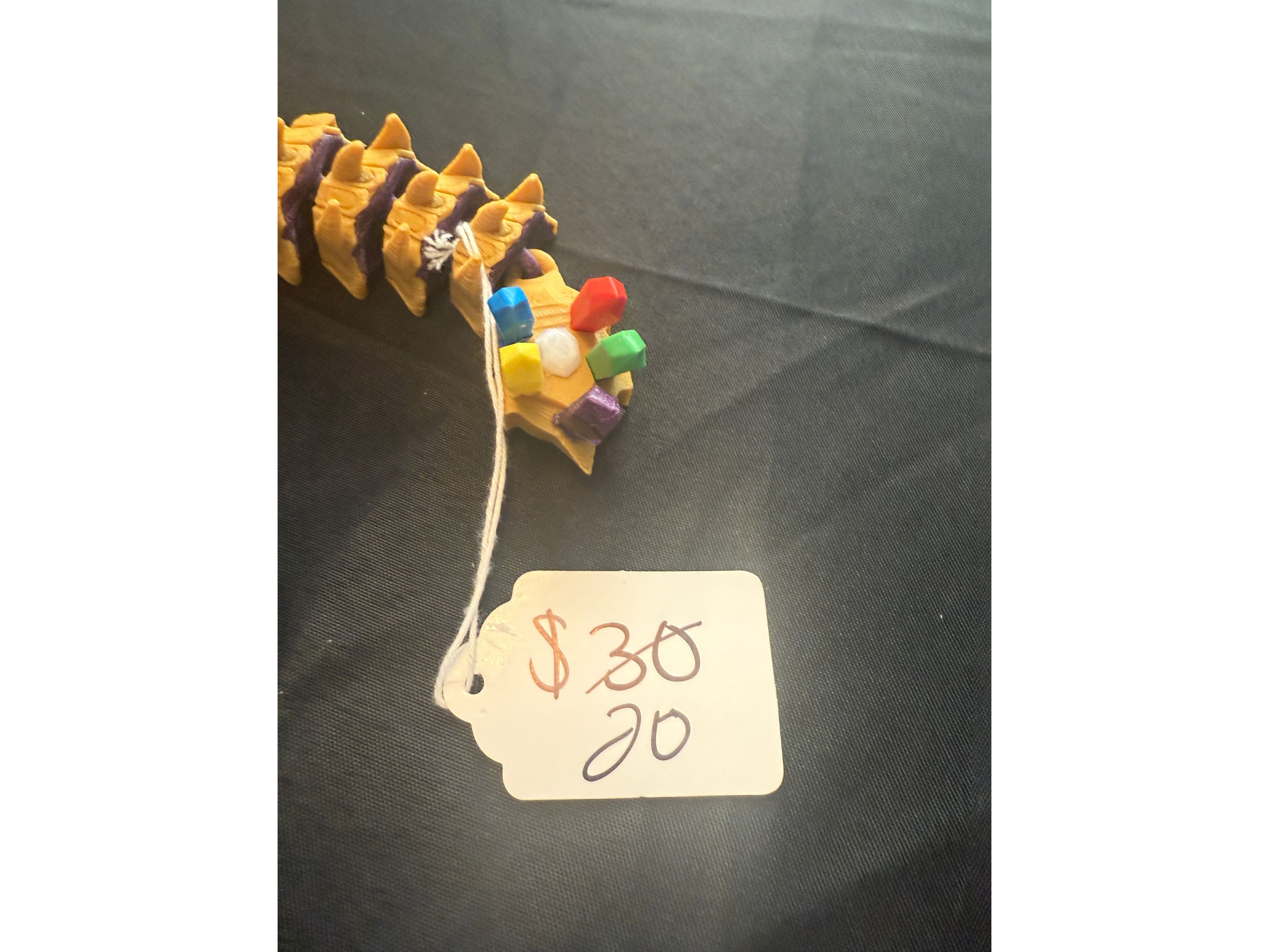 Articulated Keeper of all gems– Superhero-Inspired 3D Printed Collectible