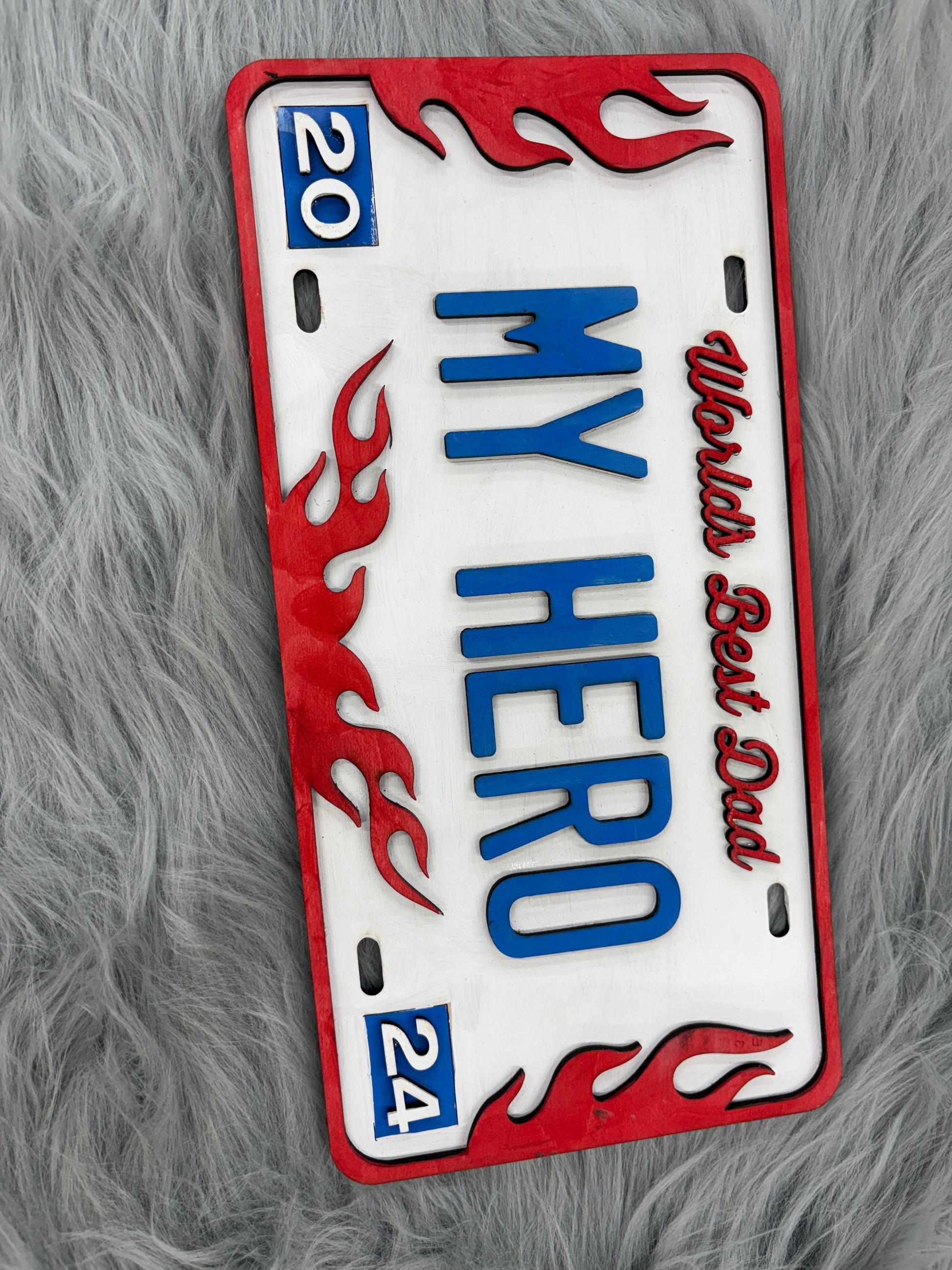 Custom 2024 Father’s Day License Plate Gift – Choose from 4 Unique Designs | 5.25" x 10.5" | Perfect Gift for Dad