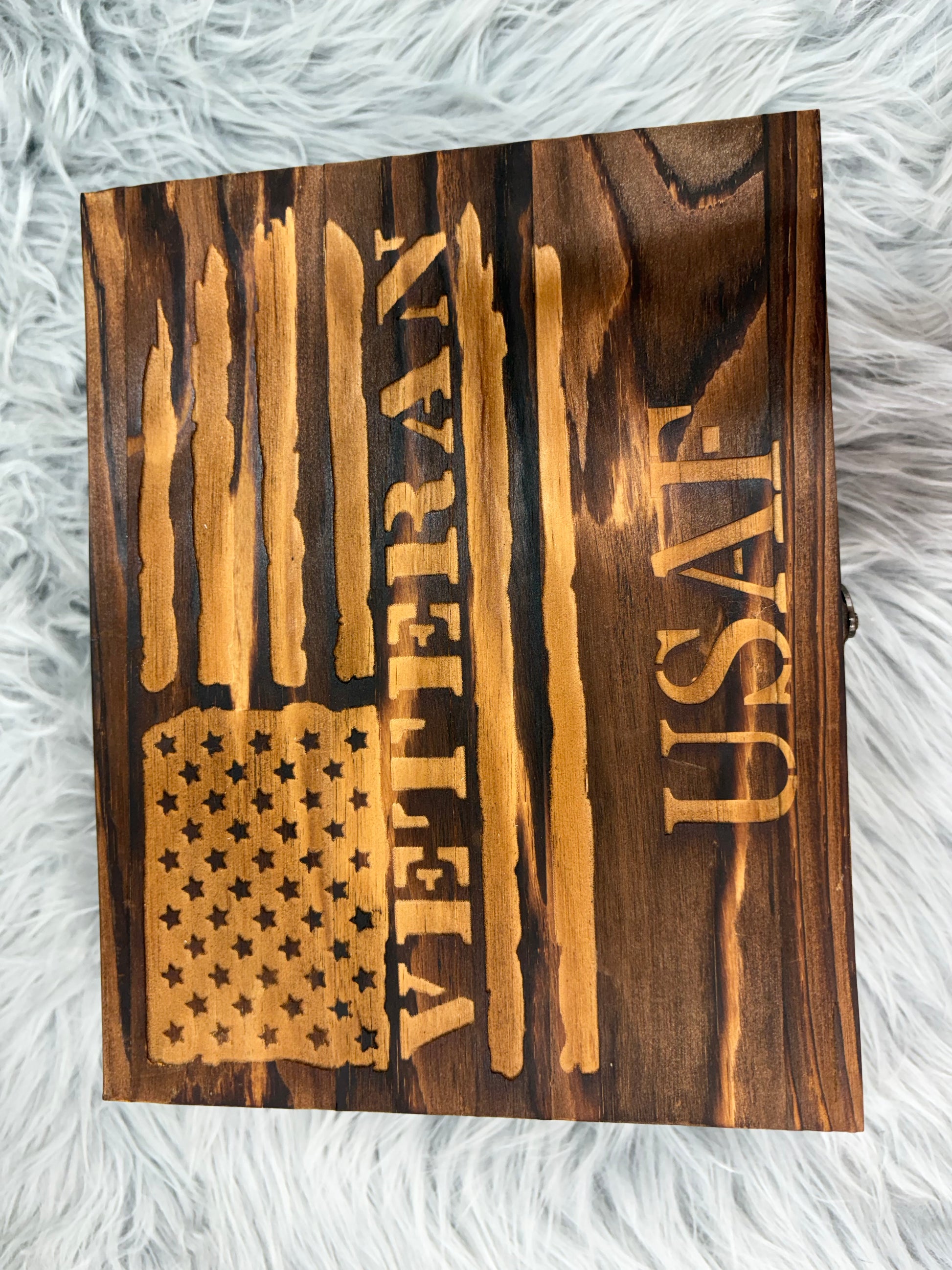 USAF Veteran Whiskey Gift Set | 2 Glasses, 2 Coasters, 8 Whiskey Stones and Velvet Bag