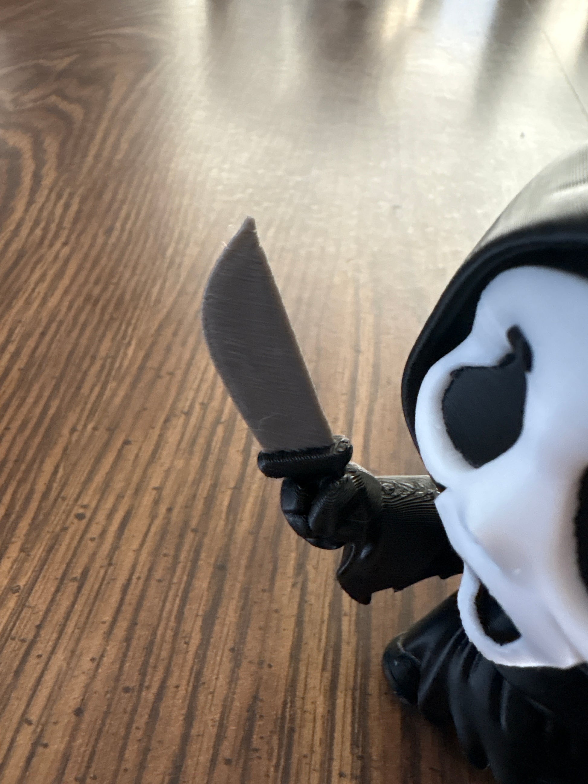 3D Printed Ghost Face Horror Figure – Halloween Decor, Horror Movie Collectible, Scream Inspired