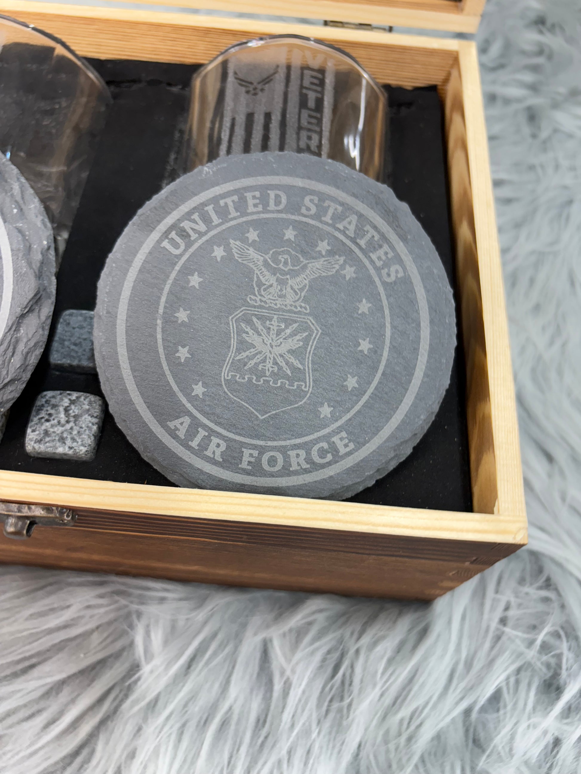 USAF Veteran Whiskey Gift Set | 2 Glasses, 2 Coasters, 8 Whiskey Stones and Velvet Bag