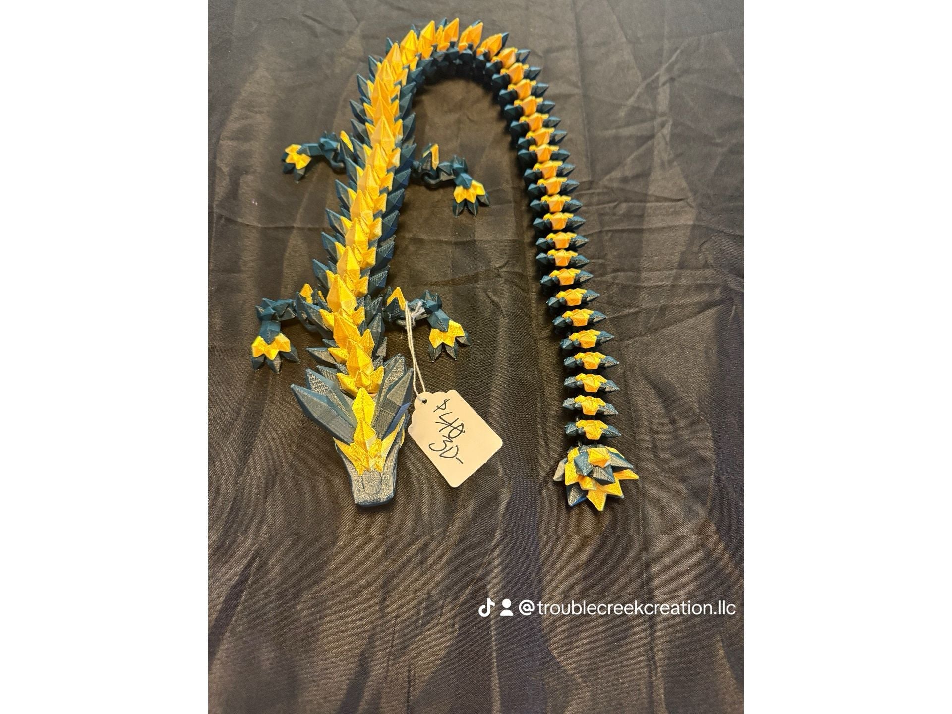 Green and gold 3D crystal dragon