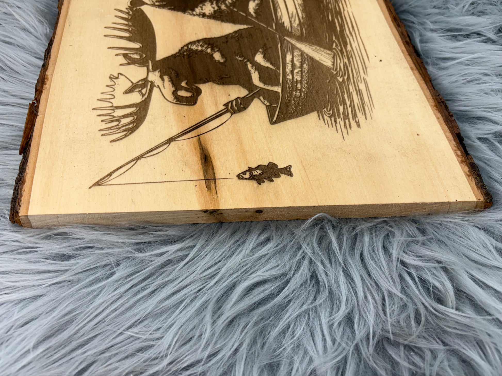 Live Edge Bear & Moose Fishing in a Boat | Laser Engraved Cabin Wall Art | 11" x 13" | $35
