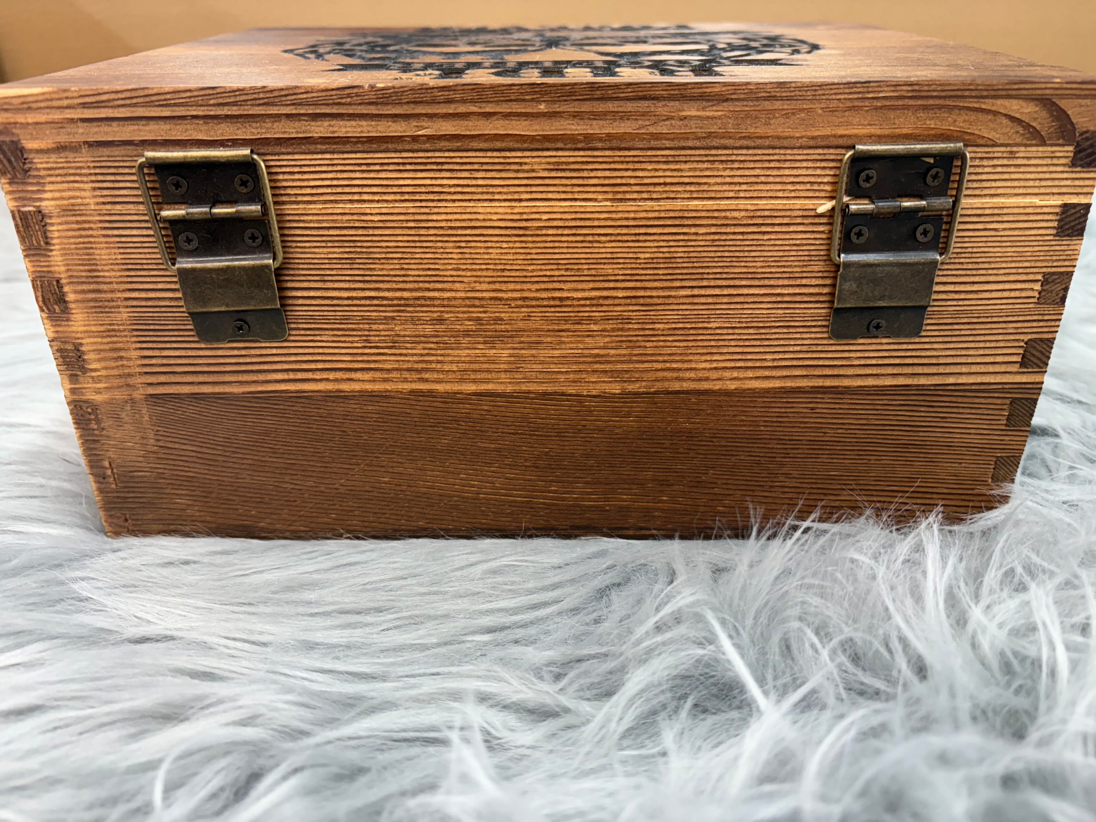 Ride Together, Last Forever | Skull King & Queen Whiskey Gift Set – 2 Glasses, Coasters, Whiskey Stones & Velvet Bag